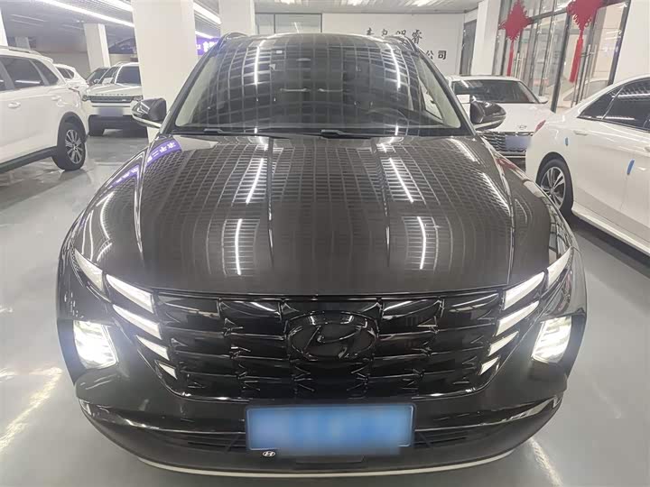 Фото 3 - Hyundai Tucson L