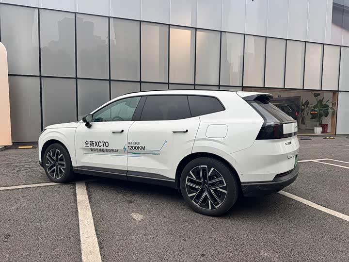 Фото 3 - Volvo XC70 Hybrid