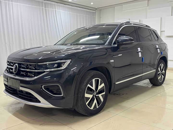 Фото 1 - Volkswagen Tayron