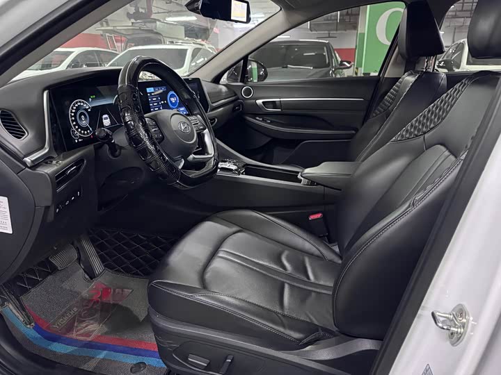 Фото 7 - Hyundai Sonata N Line