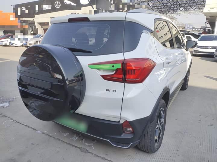 Фото 7 - BYD Yuan Pro