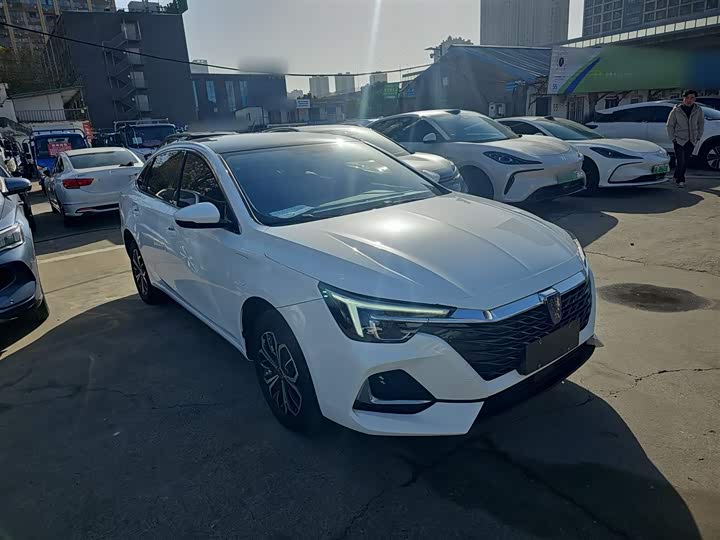 Фото 4 - Roewe i6 Max EV