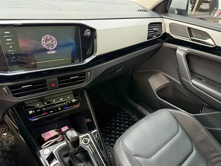 Фото 12 - Volkswagen Tayron