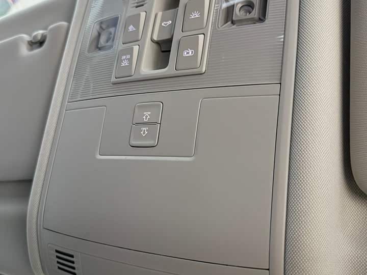 Фото 14 - Volkswagen Tayron