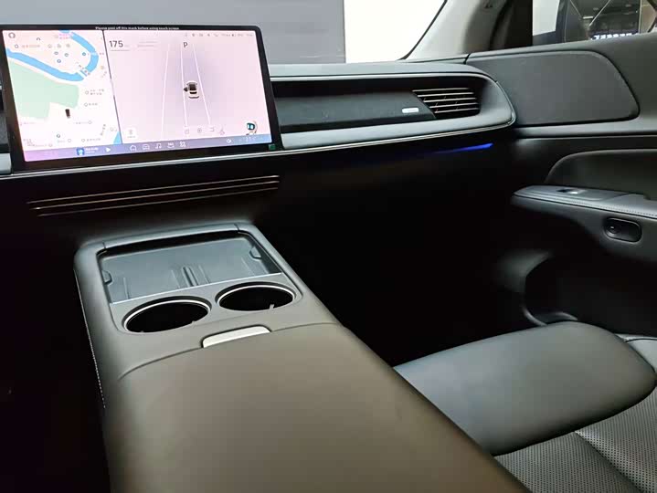 Фото 13 - XPeng G6