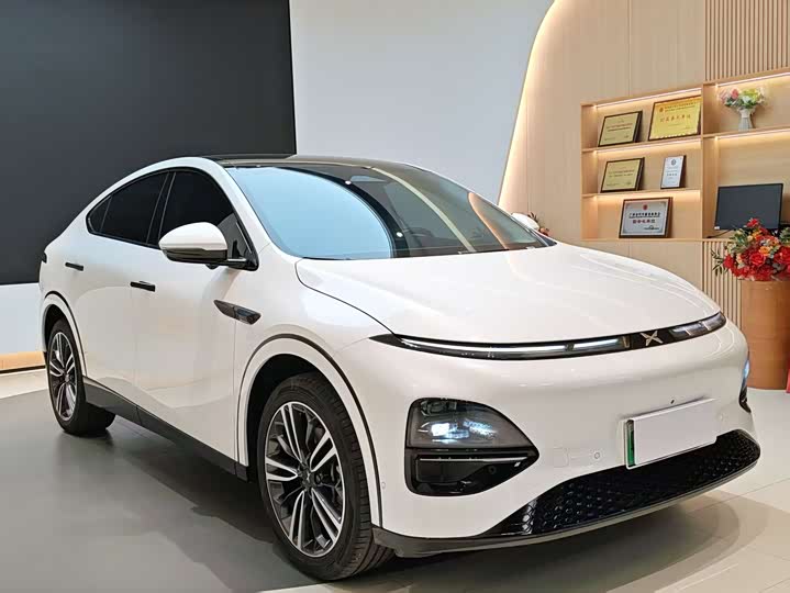 Фото 3 - XPeng G6