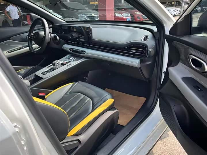 Фото 6 - GAC Trumpchi Empow R