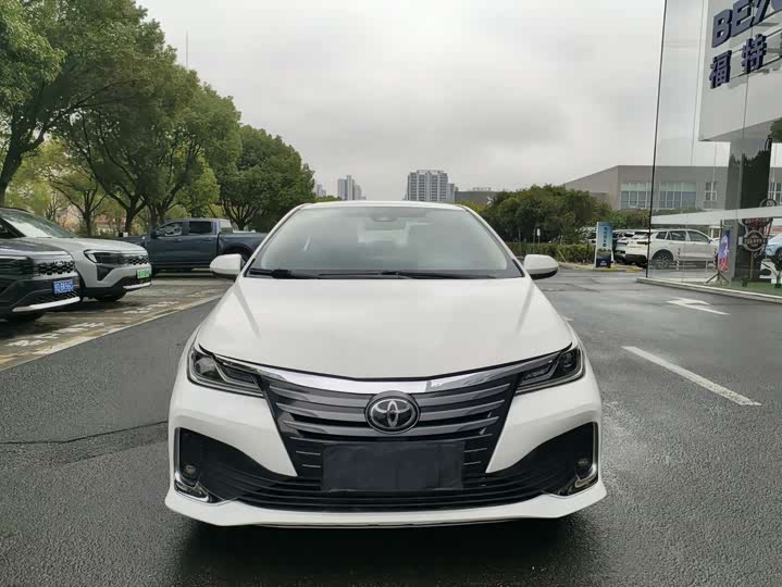 Фото 2 - Toyota Allion