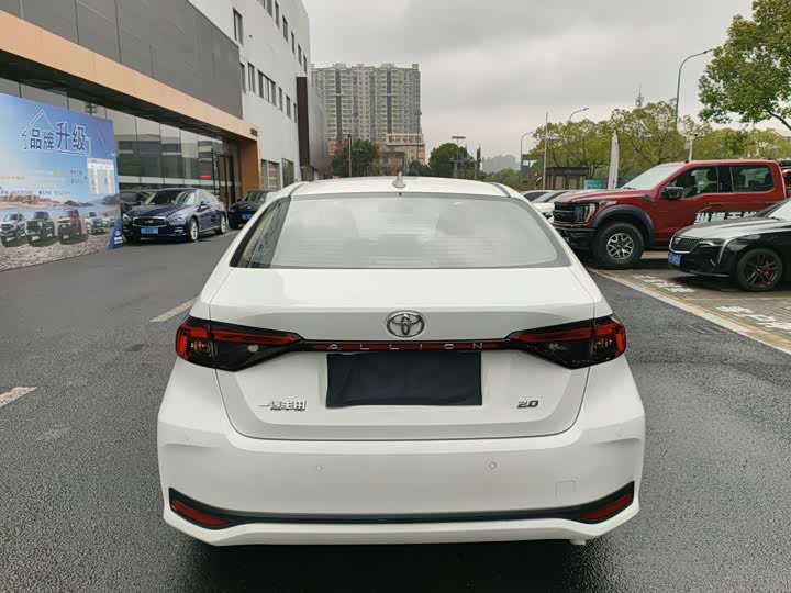 Фото 6 - Toyota Allion