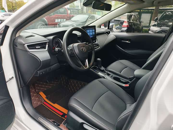 Фото 7 - Toyota Allion