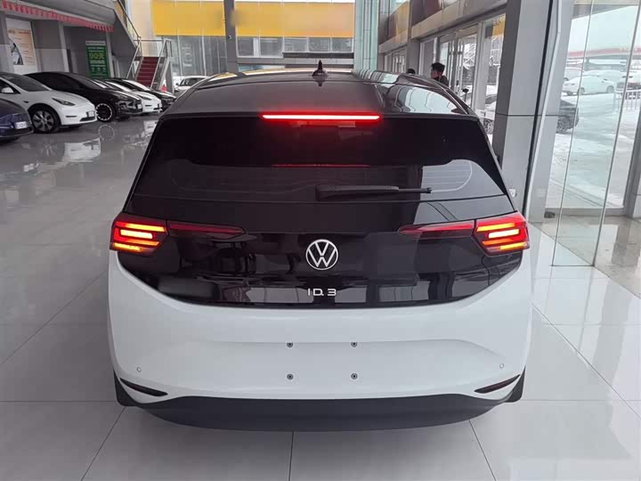 Фото 6 - Volkswagen ID.3