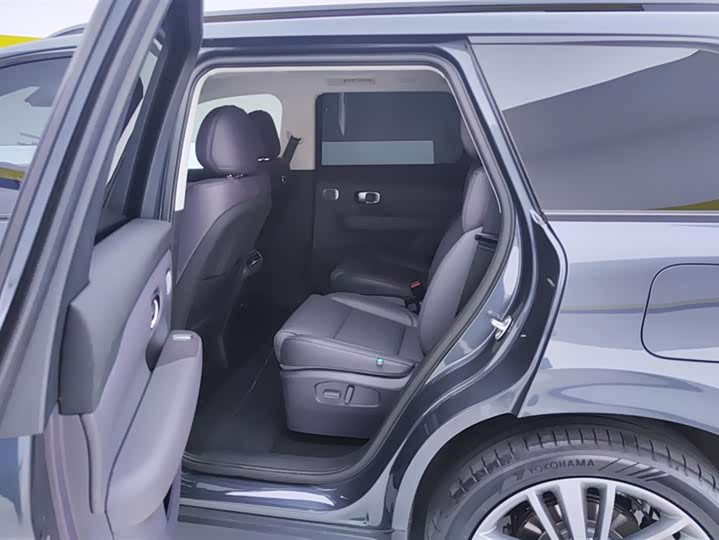 Фото 10 - Leapmotor C16