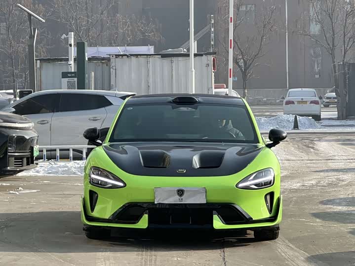 Фото 3 - Xiaomi SU7