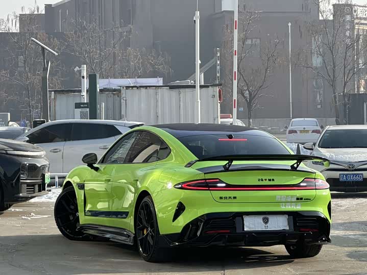 Фото 5 - Xiaomi SU7