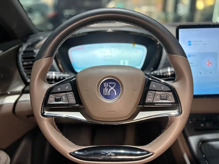 Фото 11 - BYD Han