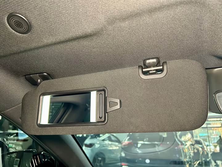 Фото 21 - BYD Han