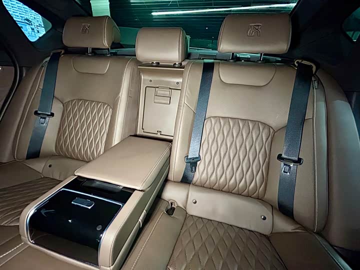 Фото 25 - BYD Han