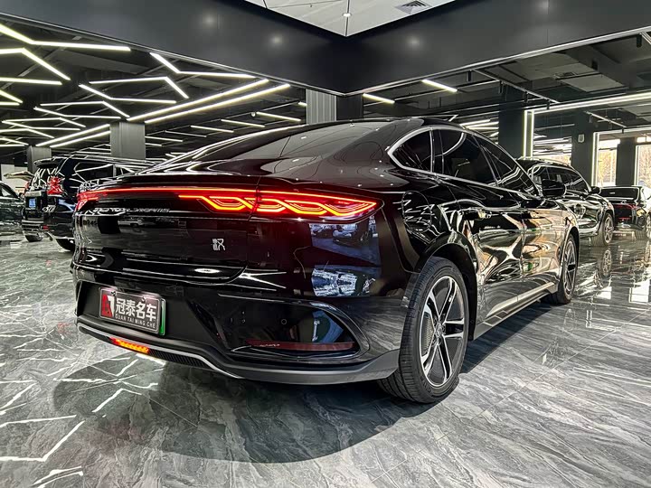 Фото 5 - BYD Han