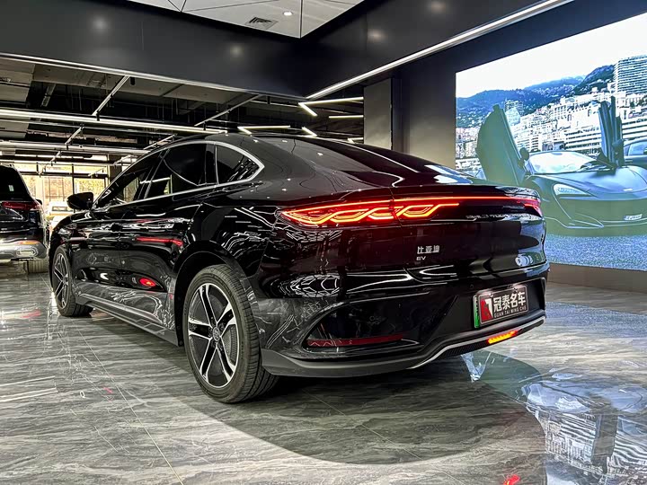 Фото 7 - BYD Han