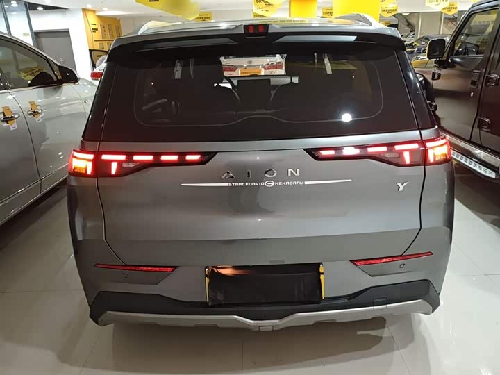 Фото 6 - GAC Aion Y