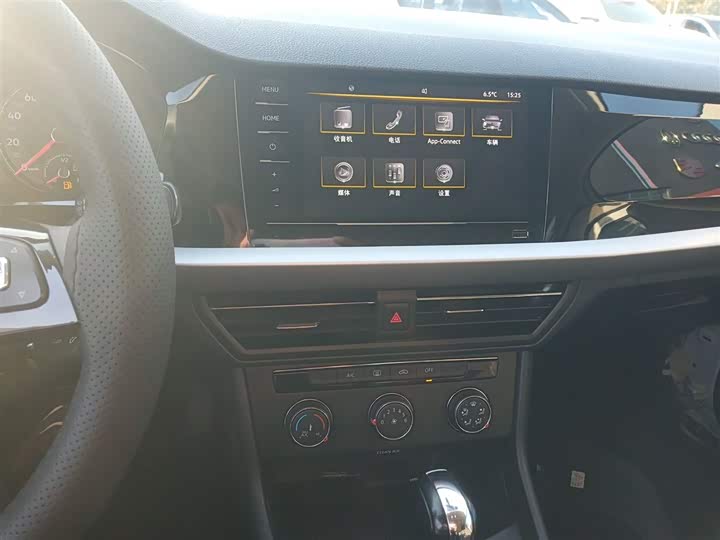 Фото 13 - Volkswagen Lavida