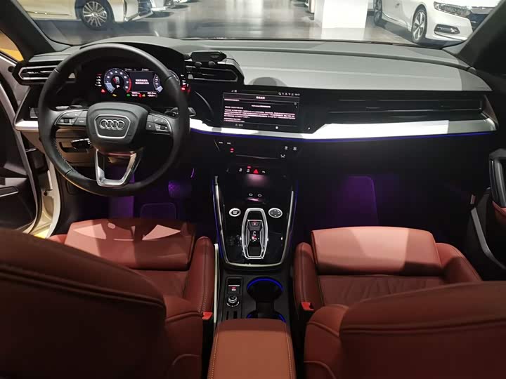 Фото 10 - Audi A3