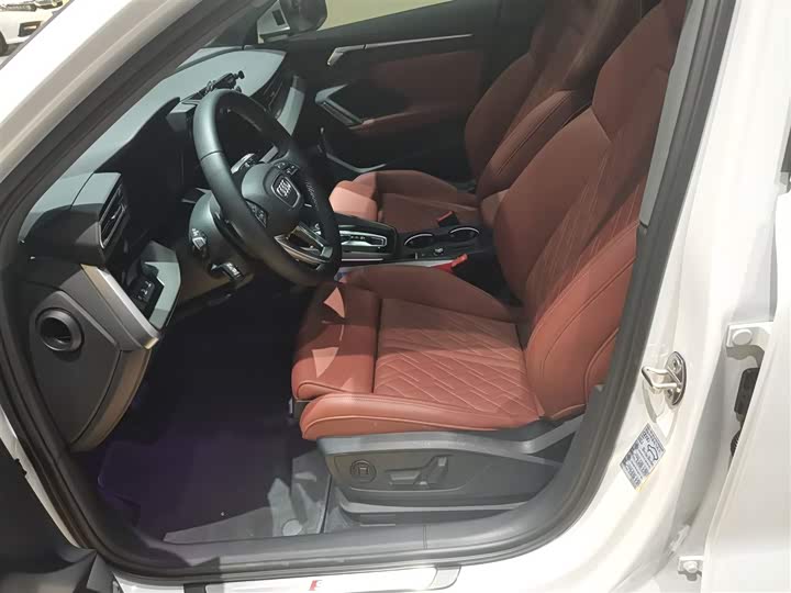 Фото 15 - Audi A3