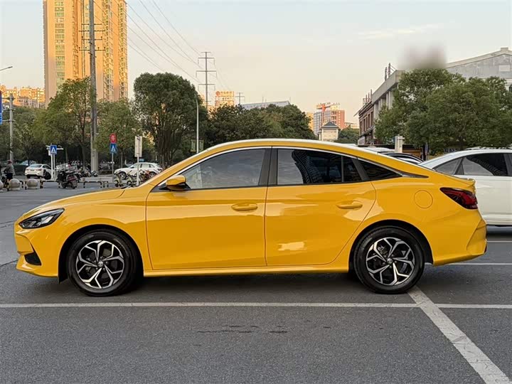 Фото 10 - MG Motor 5