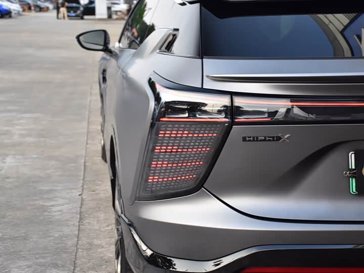 Фото 6 - HiPhi X