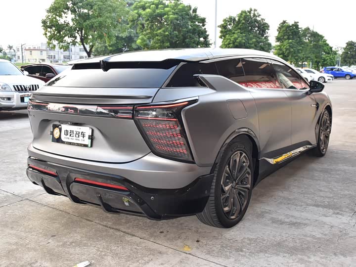 Фото 8 - HiPhi X