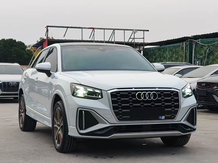 Фото 3 - Audi Q2L
