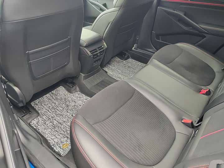 Фото 13 - Ford Mondeo Sport (Evos)