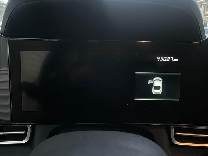 Фото 10 - Hyundai Elantra N line