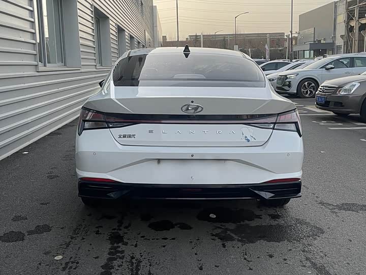 Фото 12 - Hyundai Elantra N line