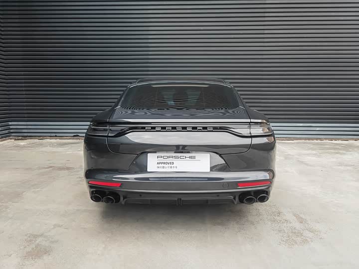 Фото 4 - Porsche Panamera