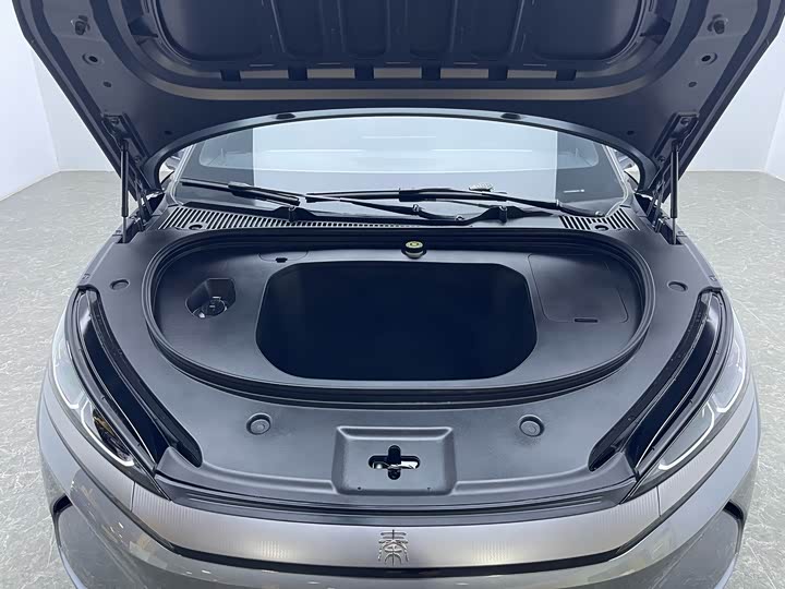 Фото 15 - BYD Qin L