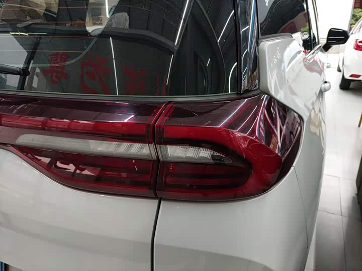 Фото 8 - GAC Trumpchi M6