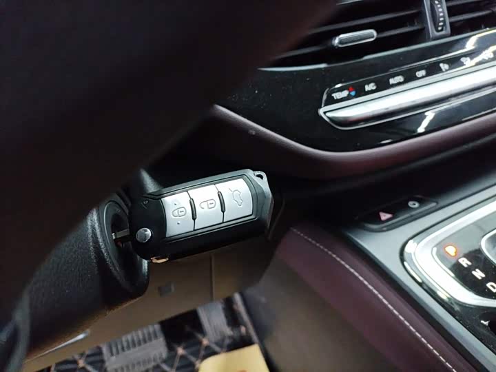 Фото 9 - GAC Trumpchi M6