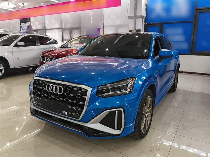 Фото 2 - Audi Q2L