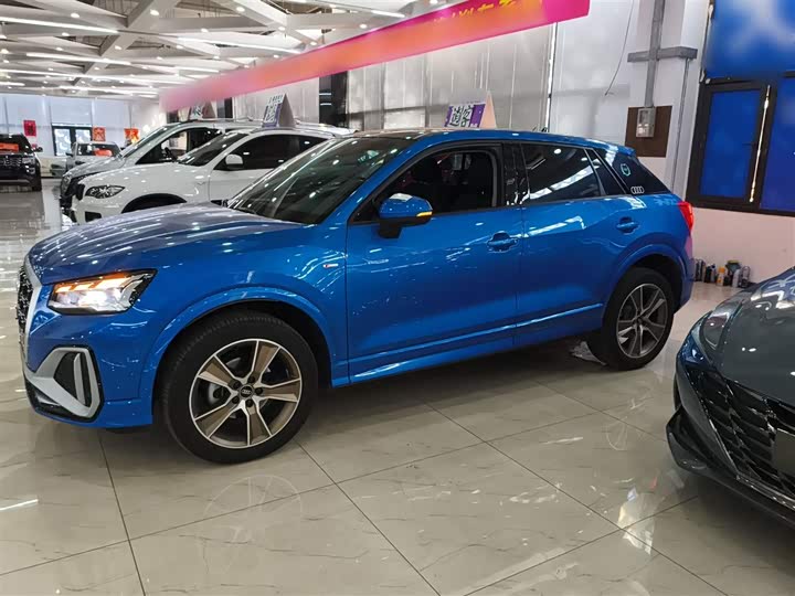 Фото 5 - Audi Q2L