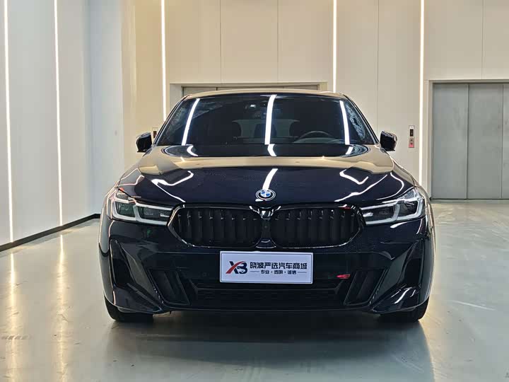 Фото 2 - BMW 6 Series GT