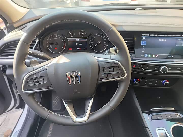 Фото 11 - Buick Regal