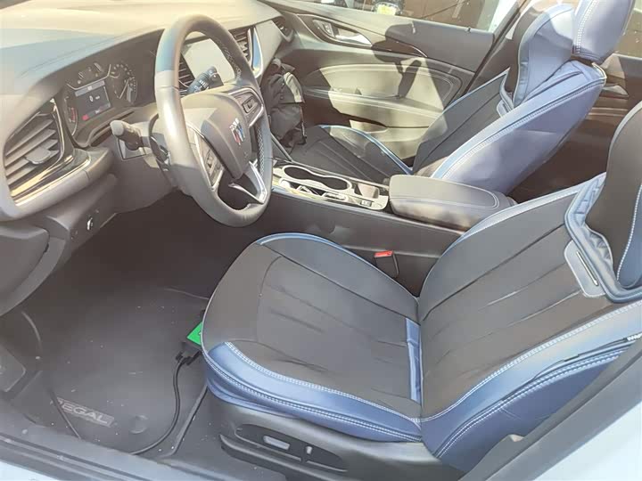 Фото 16 - Buick Regal