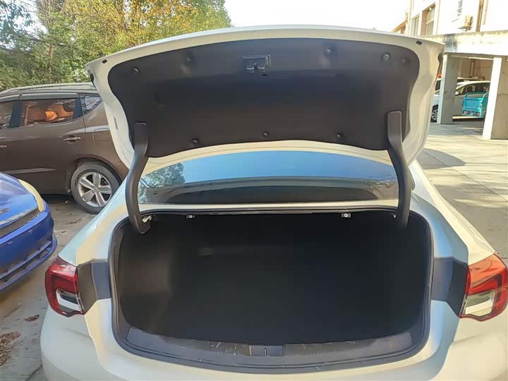 Фото 19 - Buick Regal