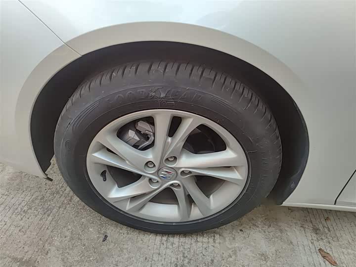 Фото 23 - Buick Regal