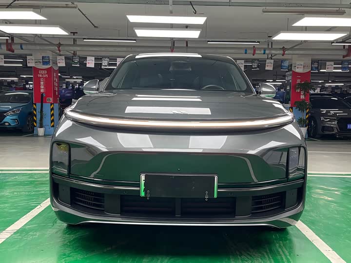 Фото 3 - LiXiang L8