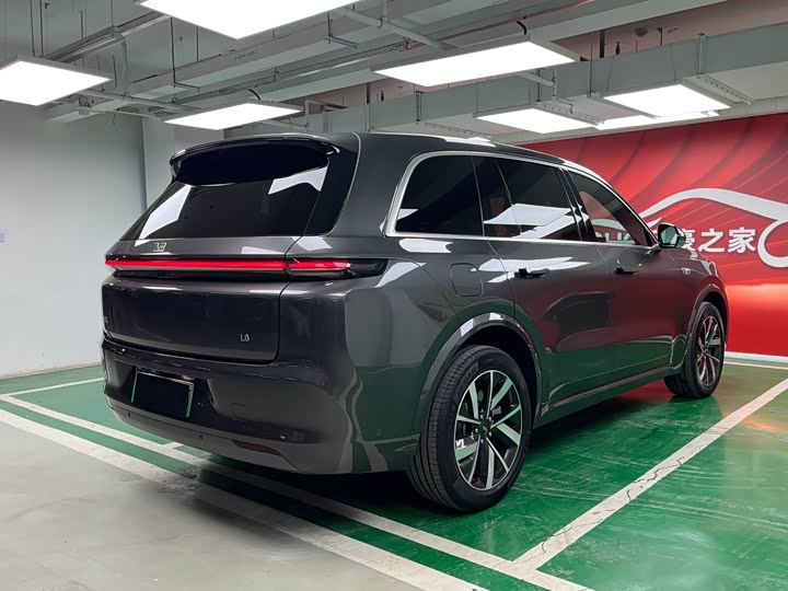 Фото 6 - LiXiang L8