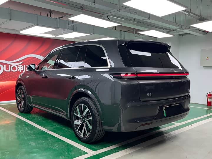 Фото 8 - LiXiang L8