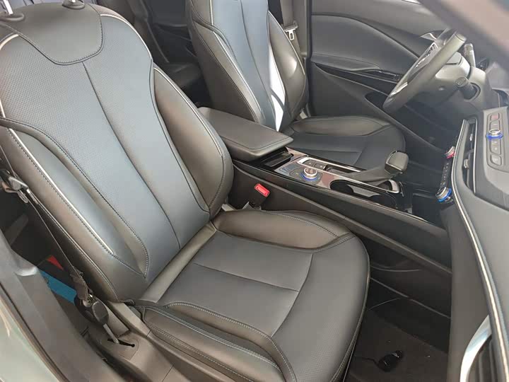 Фото 25 - Buick Velite 6