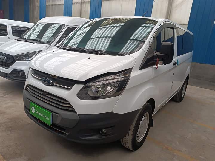 Фото 2 - Ford Transit